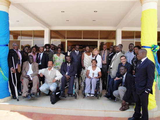 All workshop participants, organizers and guests of honor pose for a group photo at the hotel.
