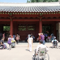 <p>
	The participants outside the shrine, at the entrance gate waiting for their tickets.</p>
