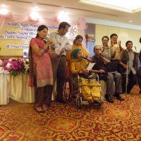 Channtey of Cambodia (left), Krongkaew of Thailand, Lauro and Rannil of the Philippines and Lapkeo of Lao (last-right) stand together and sing. 